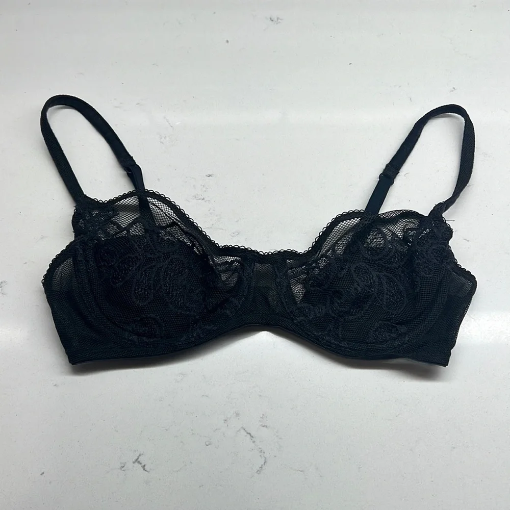 Vintage Victoria’s Secret Lace‎ Underwire Bra Size 34C Black